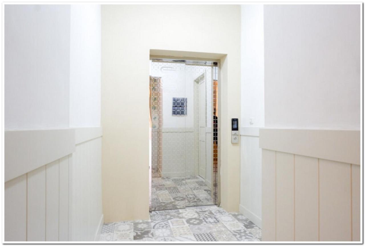Reddoorz Plus @ Madukoro Raya Semarang Exteriér fotografie